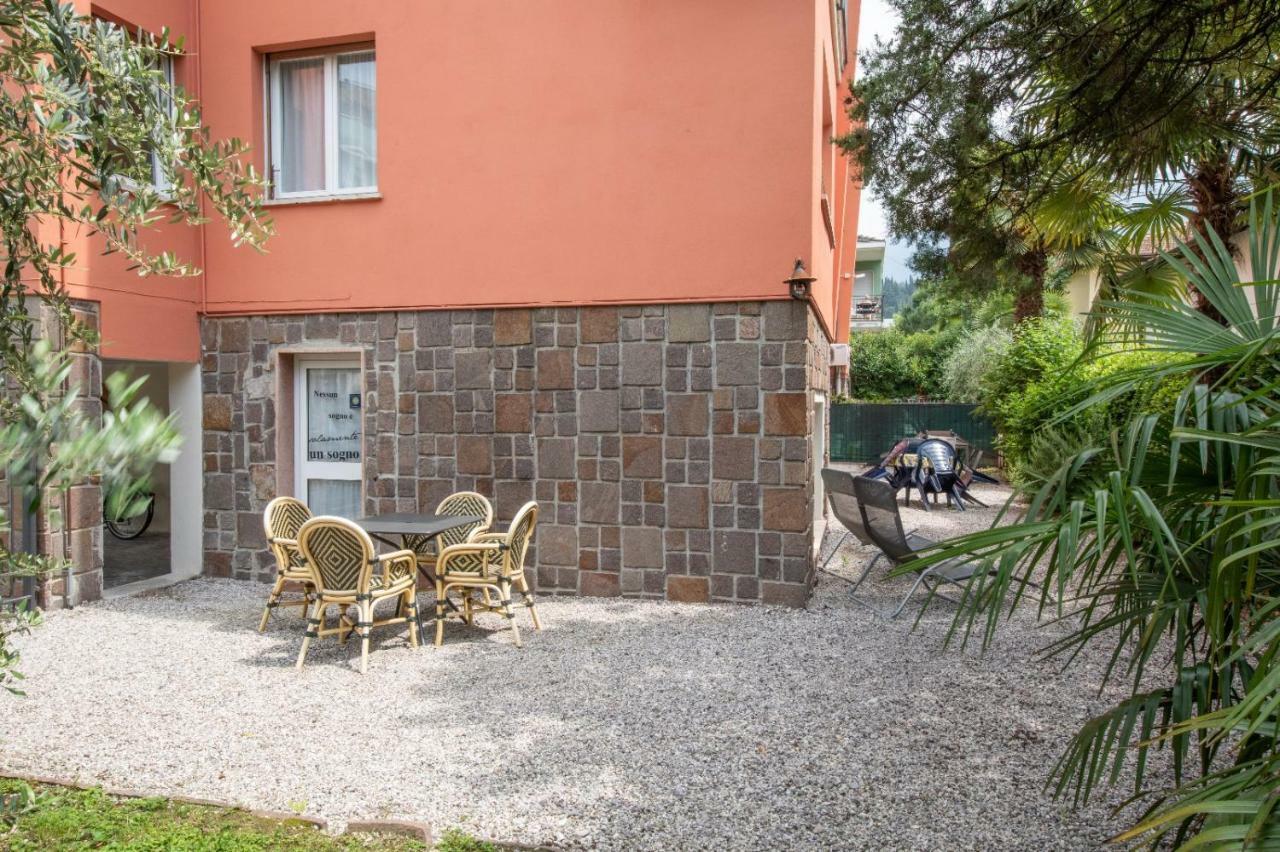 Appartamento Silvy Riva del Garda Luaran gambar